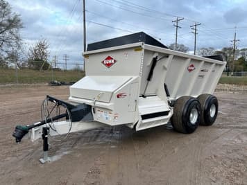 Main image Kuhn Knight SLC132